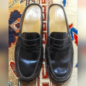 Weejun G.H. Bass black slip on loafer